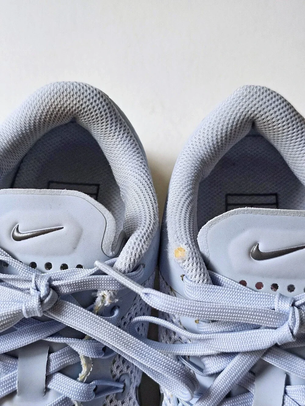 Nike Air Zoom Ultra '17 Women's Tennis Shoes Light Blue Gray Sz 7 Court Sneakers